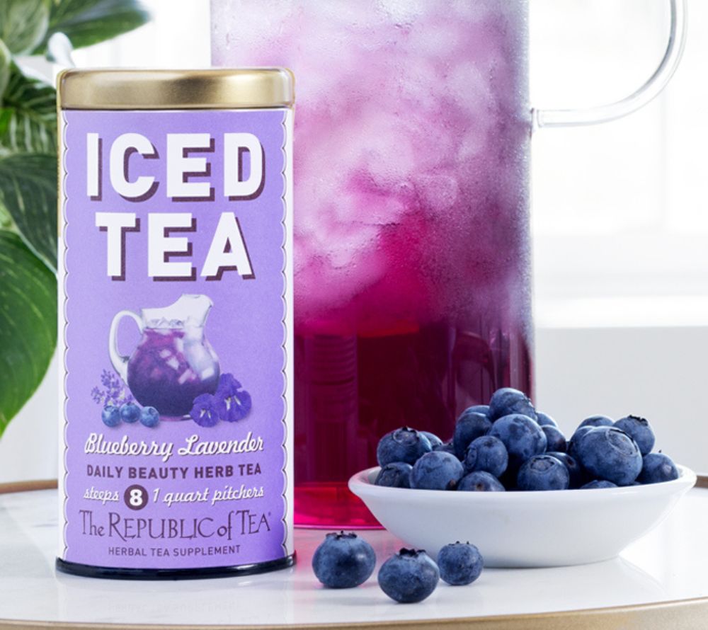 Blueberry Lavender Iced Tea 🧘♀️ Zen-Momente genießen 🫐 Lavendel & Blaubeer-Geschmack ☀️ Für sonnige Tage 🌿 Natürliche Inhaltsstoffe ✨ Jetzt probieren!