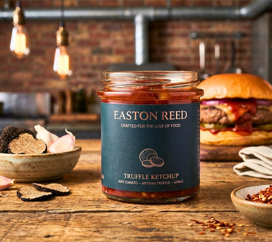 Entdecke Easton Reed Truffle Ketchup: fruchtige Tomaten treffen auf edlen Trüffel und milde Gewürze – aromatisch, luxuriös und perfekt für Burger, Pommes oder besondere Genussmomente