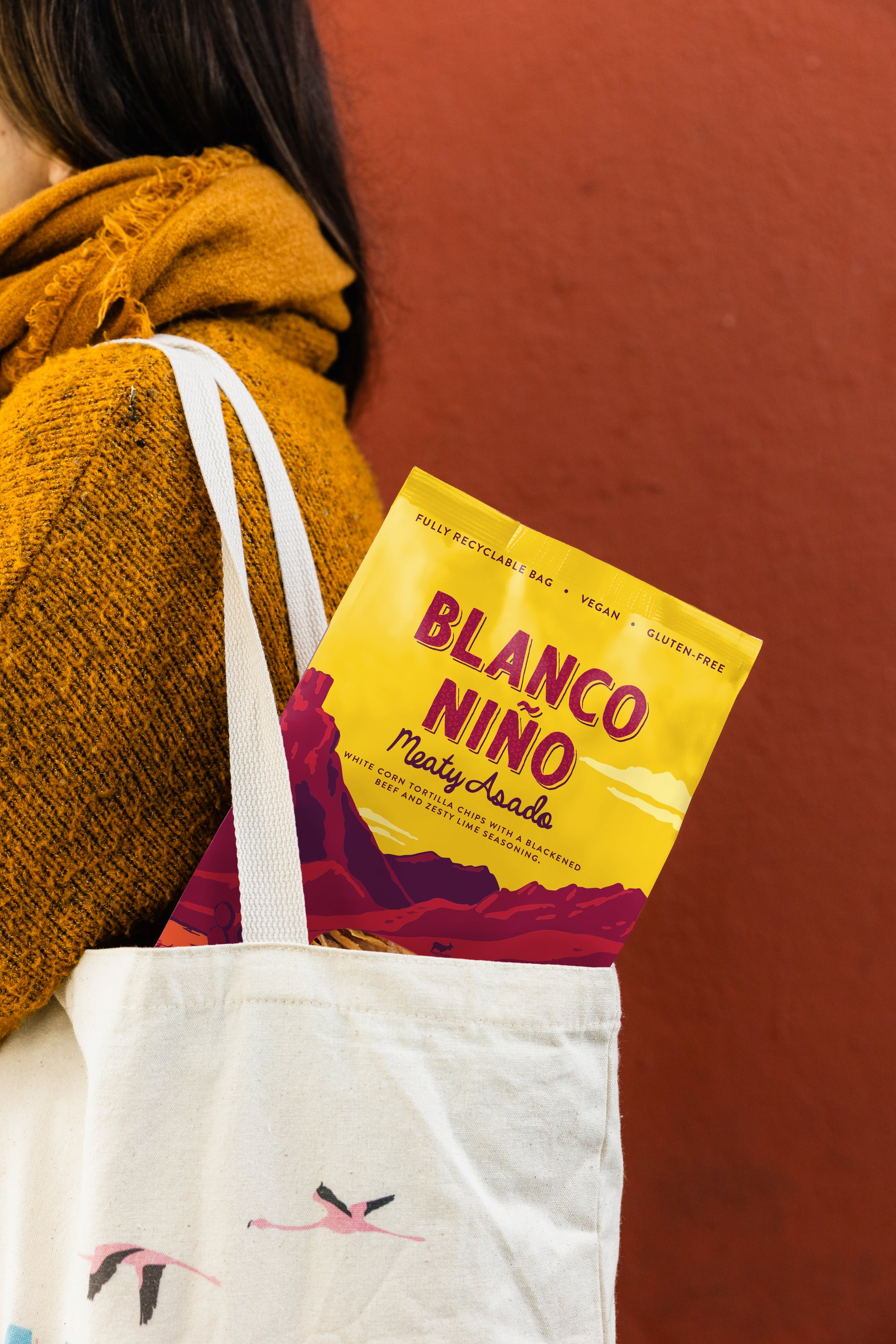 Meaty Asado Tortilla Chips von Blanco Niño kaufen – rauchige BBQ-Chips mit Limette. Aus nixtamalisiertem Mais, extra knusprig und perfekt für Dips, Tacos & Snackmomente.