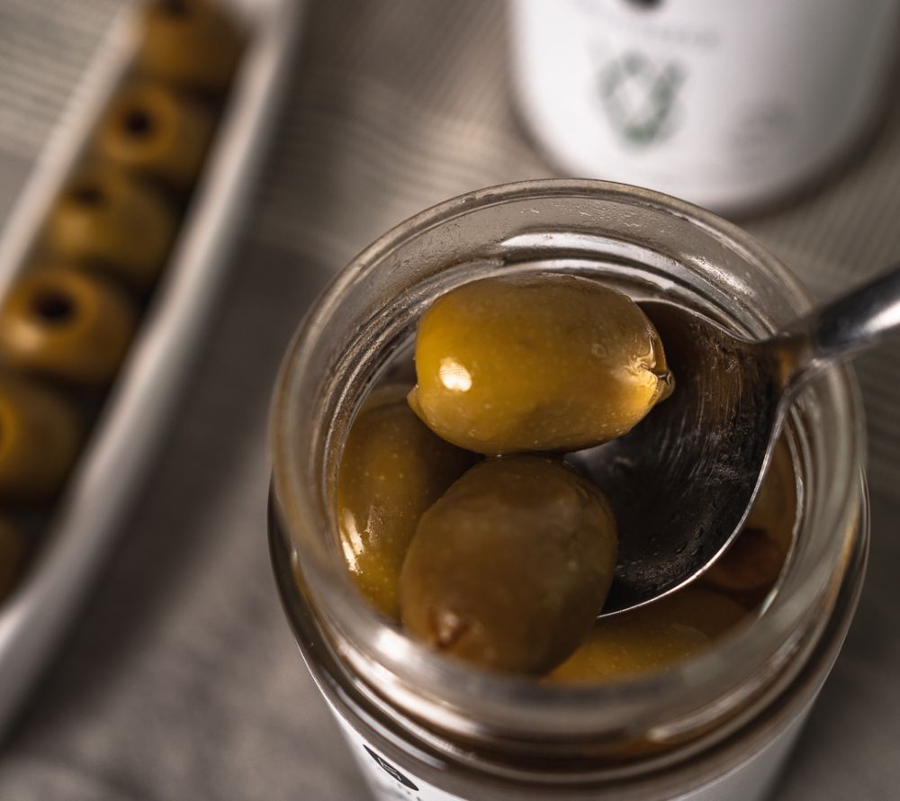 Green olives without stone from Deligreece